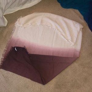 Ombré pink blanket scarf